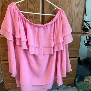 Romans, 12 W off the shoulder pink crêpe top. Sexy.